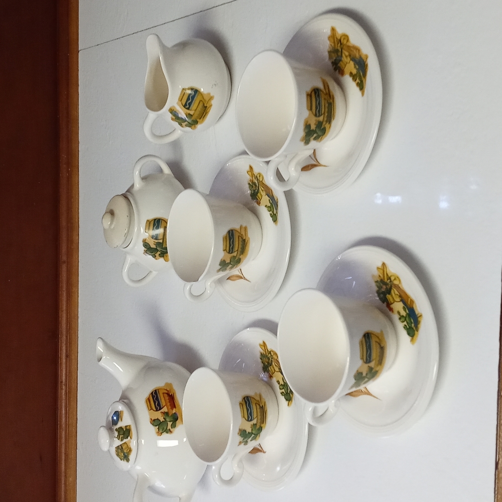 VTG Edwin Knowles Southwest Tea Set